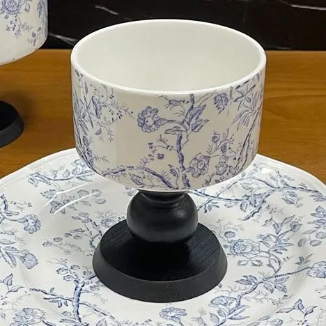 Vintage blue and white + black 10.5*12.5